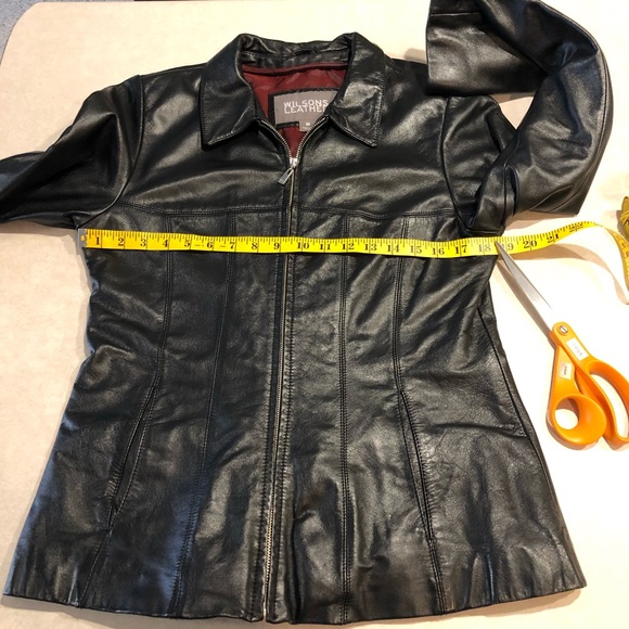 ⭐️ Vintage Wilsons Leather Classic Black Fitted Jacket Size: MEDIUM - Picture 9 of 13